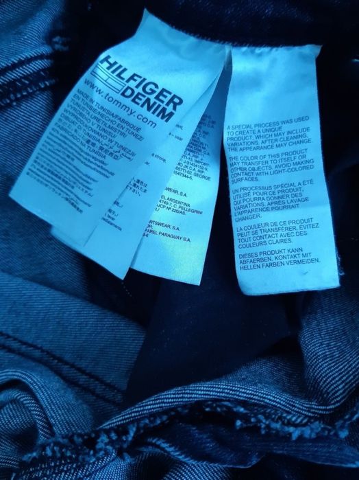Blugi Tommy Hilfiger Italia .