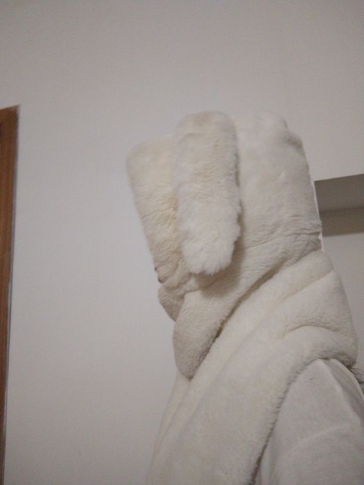 Шапка, шарф, варешки всё в одном. 3в 1