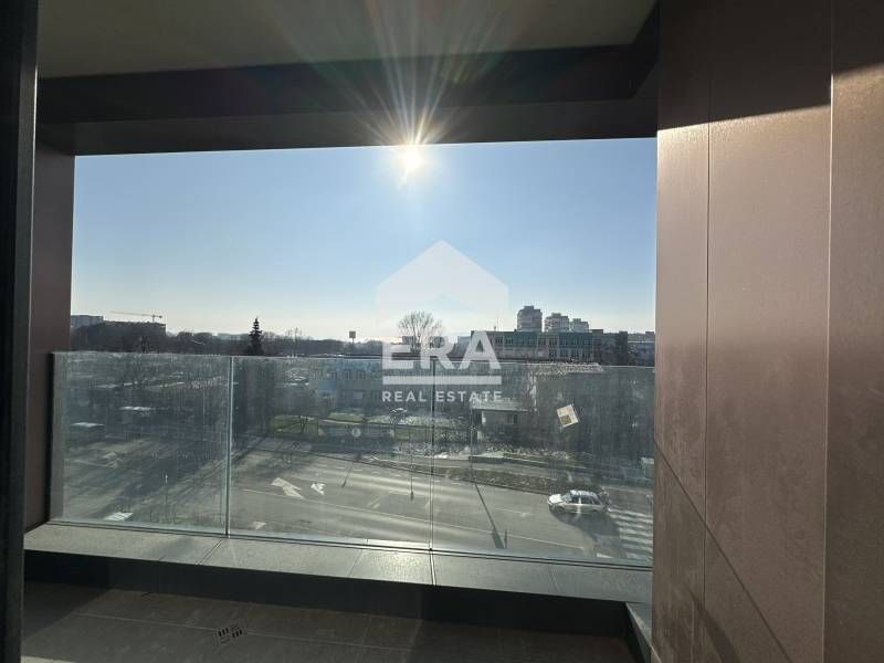 Двустаен южен апартамент за продажба, с морска панорама, в новопострое