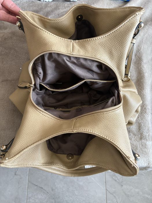 Дамска чанта от еко кожа