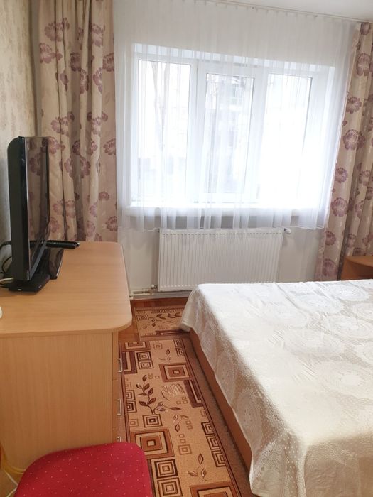 Apartament 3 camere de inchiriat