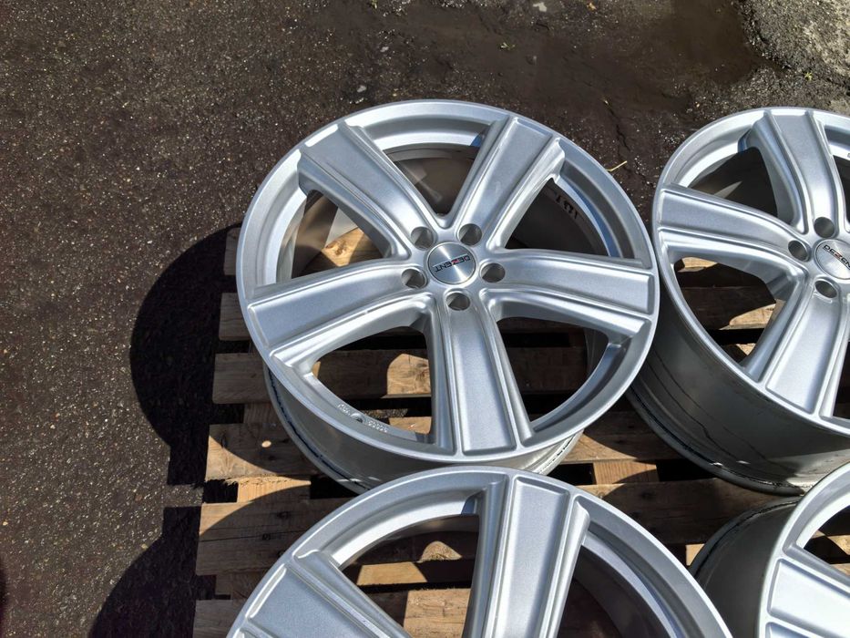 19 цола 5 х 108 мм Опел / Пежо / ФОРД / ВОлво - 8,5 Инча / ЕТ 45