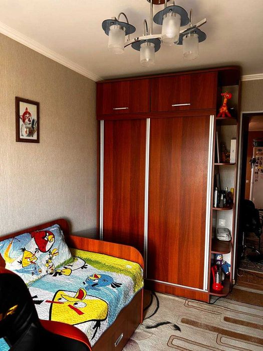 СРОЧНО Продаю 3/4/5 г. Чирчик, ориентир 2-я школа.