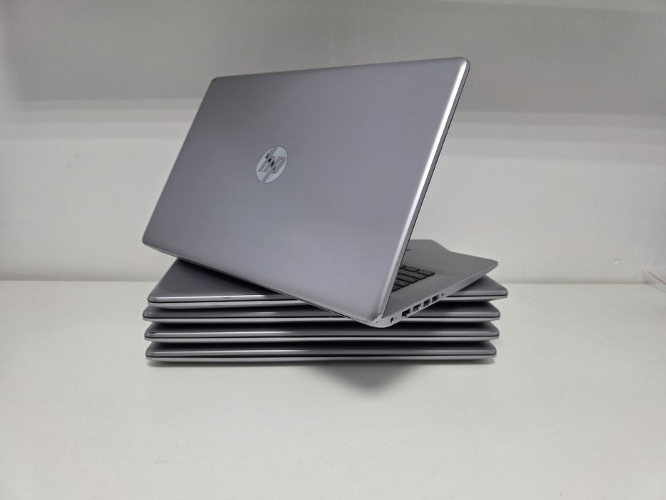 SUPEROFERTA! Laptop HP Probook display MARE 17.3 FullHD i5-10210U Radeon gaming ssd GARANTIE 1 AN
