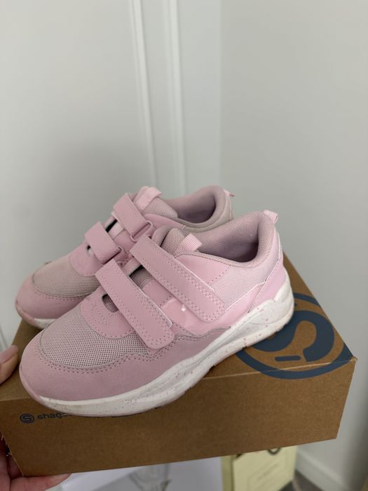 Кроссовки для девочек. Mothercare. Размер 30.