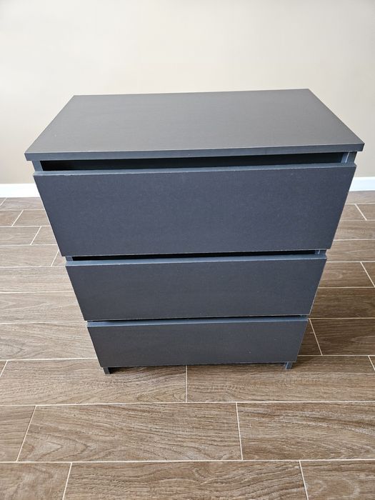 Тъмно сив скрин с 3 чекмеджета - отлично състояние