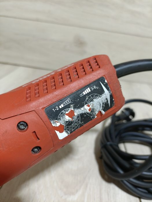 Slefuitor de beton Hilti DGH 130 cu variator de turatie