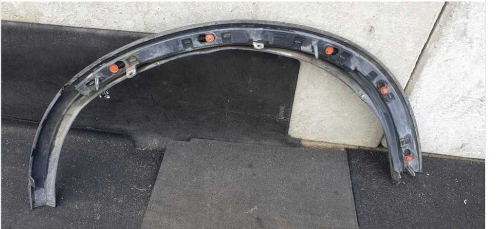лайсна КАПАК ЗА КАЛНИК преден десен volvo XC90 30779578