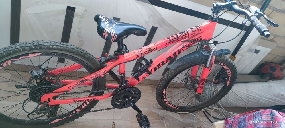 Велик YIBA0 Xtc703