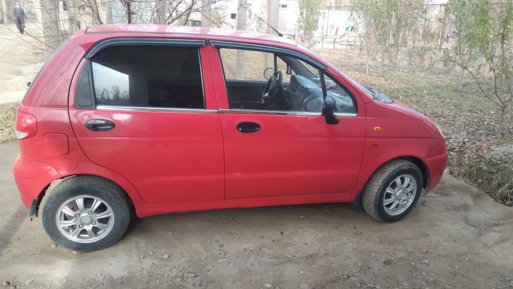 Матиз 2002      ттттт