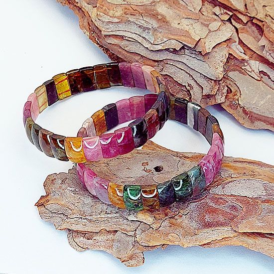 Гривна от турмалин естествен високо качество