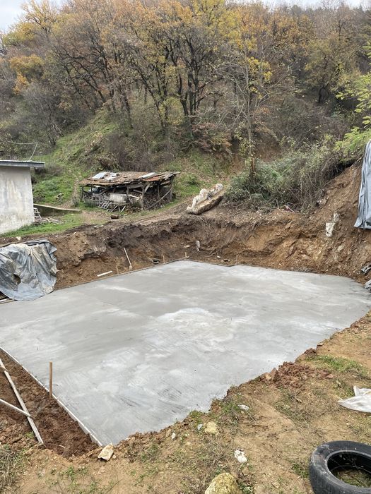 Продава се Тристаен апартамент в Петрич - 125 кв.м за 5 €/кв.м - Снимка #5