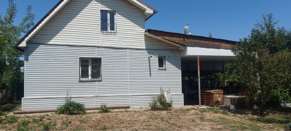 Дом 2 ух этажный 6 соток