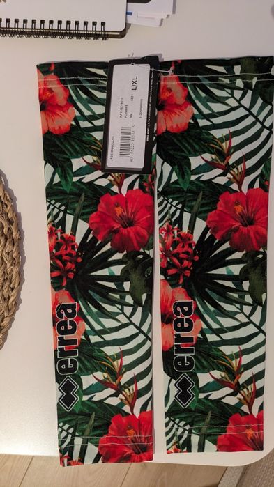 Mânecuțe/încălzitoare brațe model floral dama Errea mărime L/XL