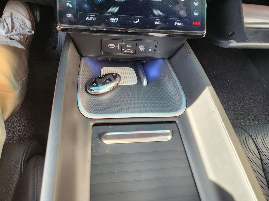 Hyundai Grandeur Exclusive