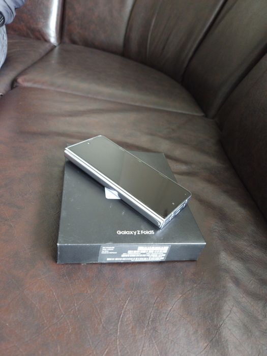 SAMSUNG Galaxy Z Fold5