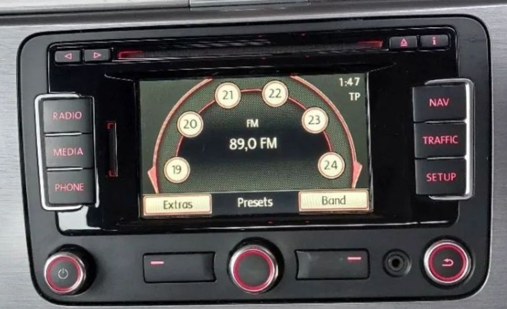 Navigatie originala RNS 310 315  510 Golf 5 6 Jetta caddy Passat B7