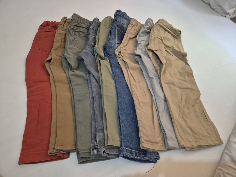 Pantaloni băieți mărimea 110