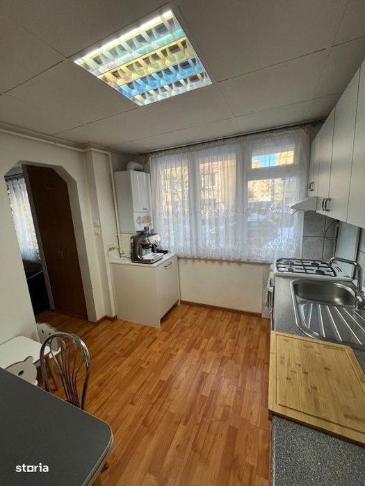 Apartament 3 camere, 55 mp utili, zona Bogdan Voda