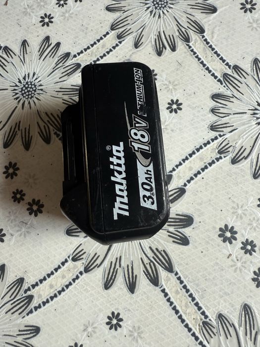 Акумулаторна батерия Makita BL1830, LXT, 18 V, 3 Ah