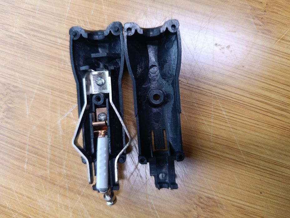 Букса накрайник за запалка за автомобил