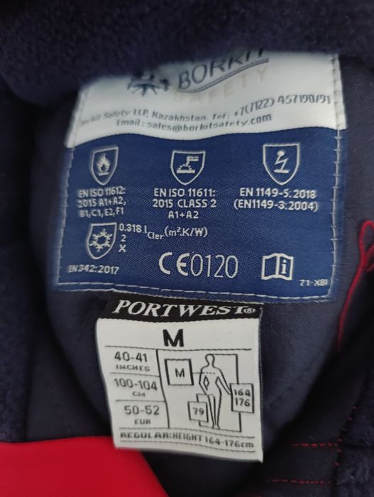 Продам комбинезон зимний