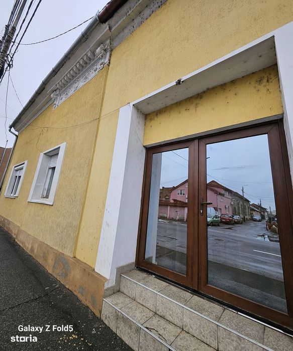 Spațiu comercial cu acces direct din stradă, Zona Cetății