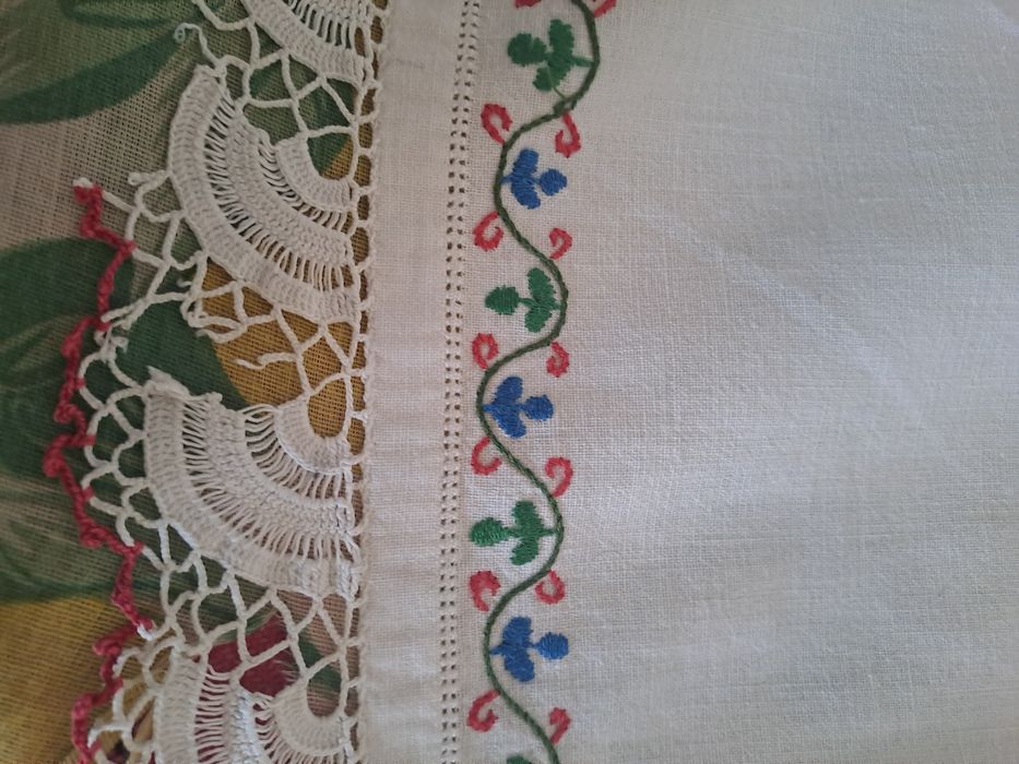 Costum tradițional peste 90 ani