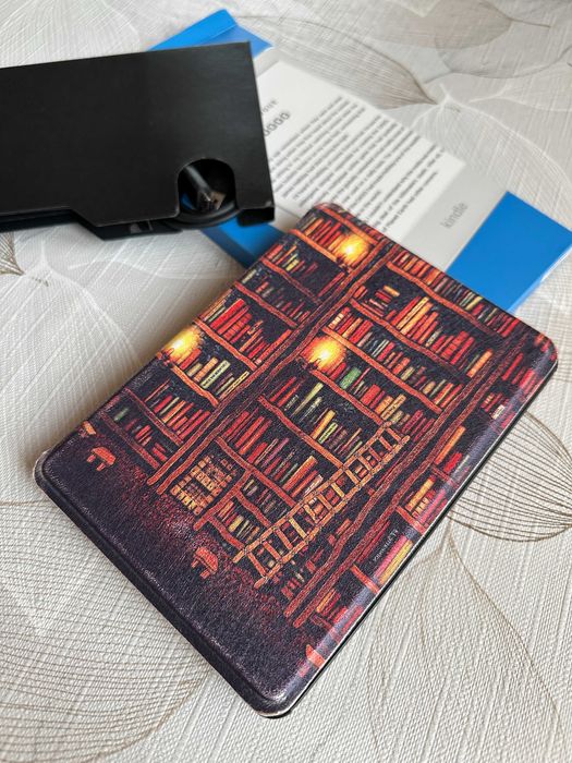 Kindle (10th Gen) 2019 + ПОДАРЪК магнитен кейс