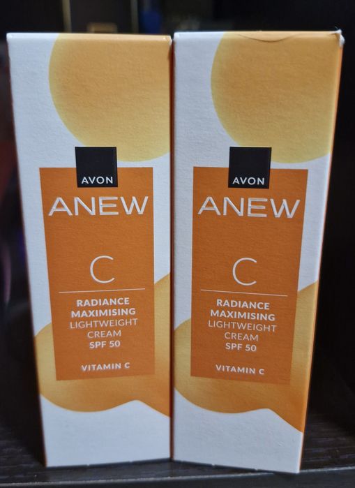 Un produs la alegere anew vitamina C
