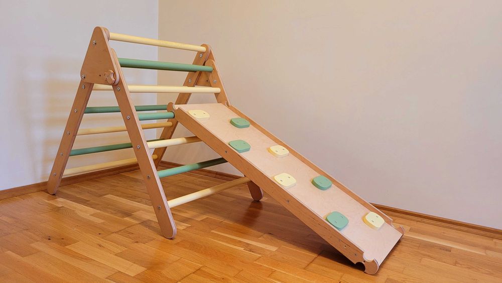 Тодлър пиклер с пързалка