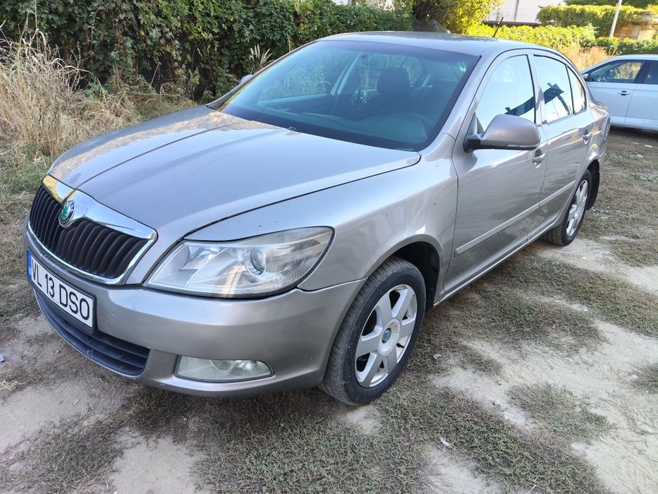 SKODA Octavia 2012 — imagine 3