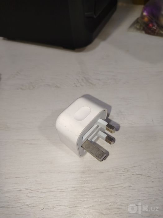 Iphone zaryadchik