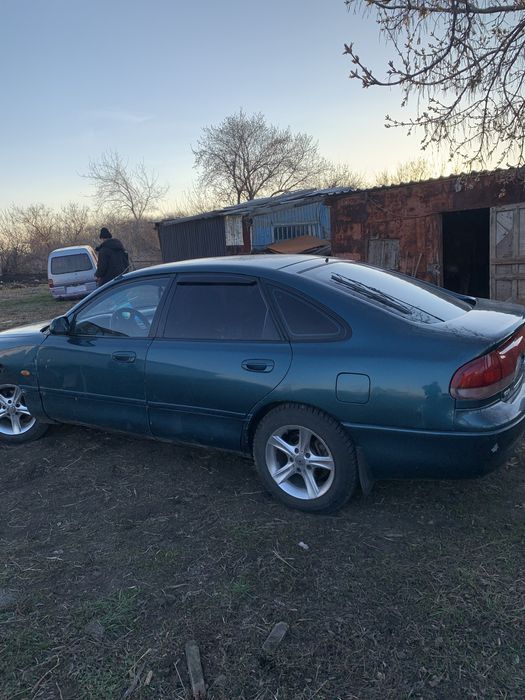 Продам мазда 626