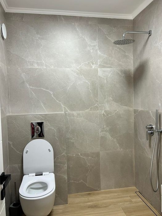 Продава се Тристаен апартамент в Пловдив, Остромила - 100 кв.м за 1199 €/кв.м - Снимка #19