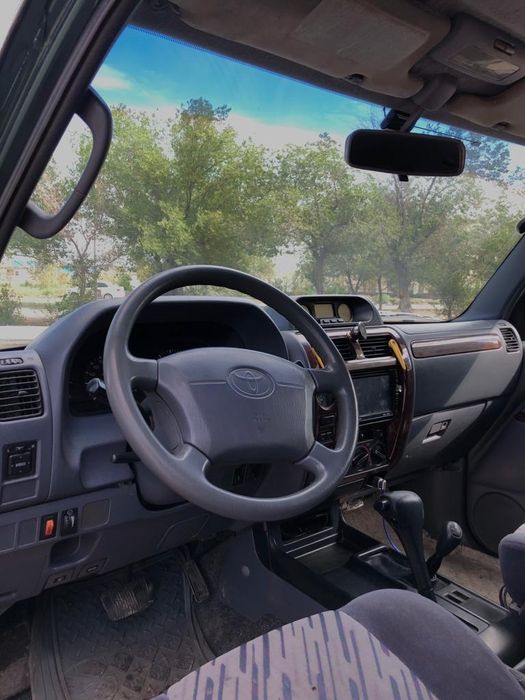 Продам срочно автомобиль