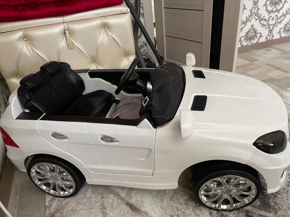 Продам машину на радиоуправления