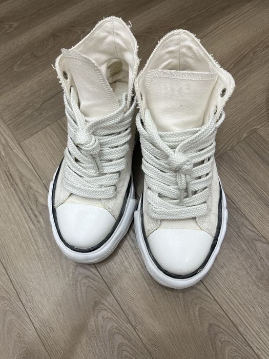 Кроссовки MMY high top молочного цвета