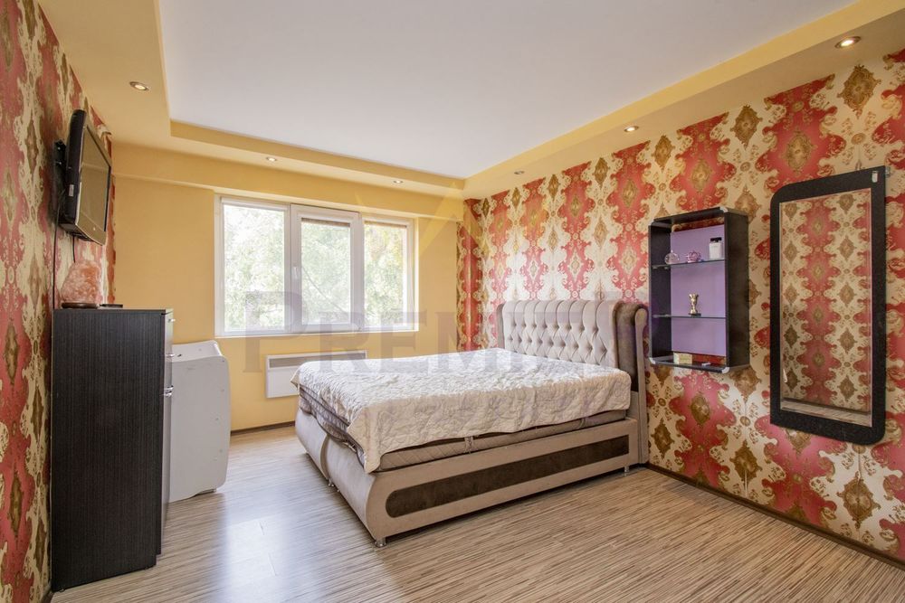 Продава се Двустаен апартамент в Перник, Изток - 61 кв.м за 1394 €/кв.м - Снимка #3