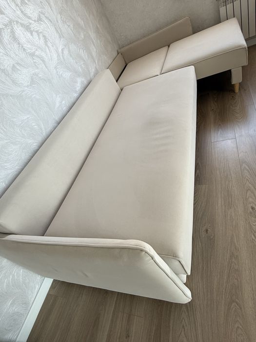 Диван в отличном состянии