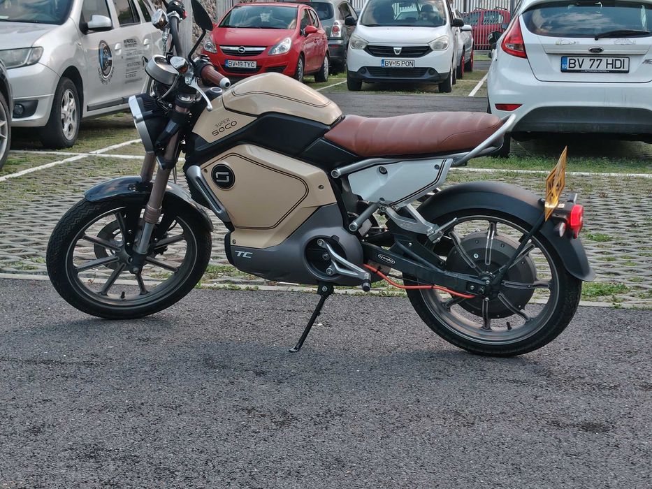 Scuter electric Super Soco TC, baterie reconditionata, permis B sau AM