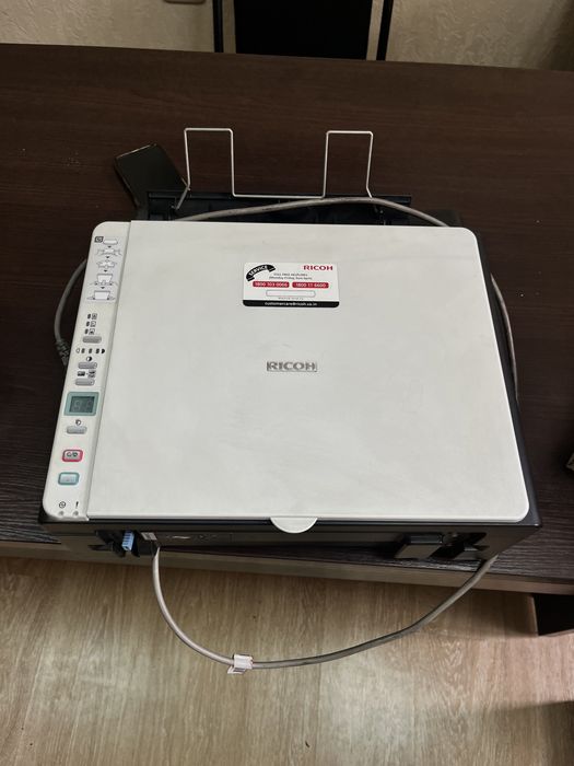 Продам 2 принтера. Ricoh sp 111su и самсунг
