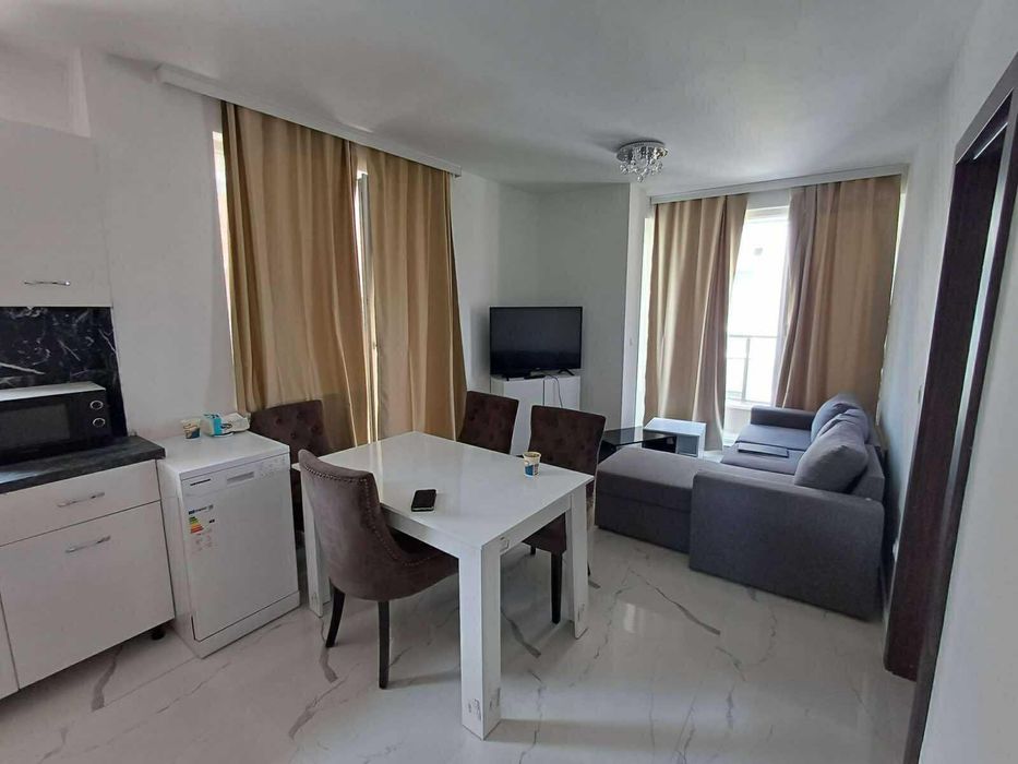 Дава се под наем Тристаен апартамент в София, Манастирски ливади - 92 кв.м за 850 € - Снимка #2