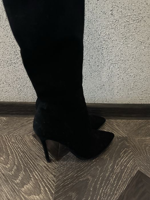 Замшевые осенние сапоги