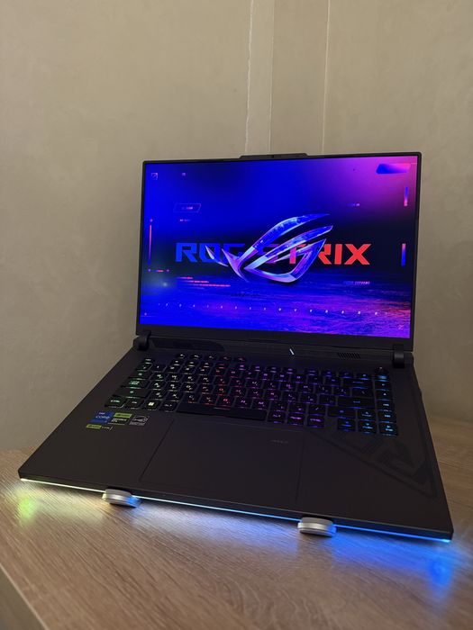 Ноутбук Asus ROG Strix G16 (G614JI-N4413)