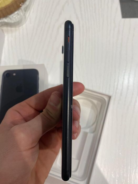 Продам iPhone 7 128гб