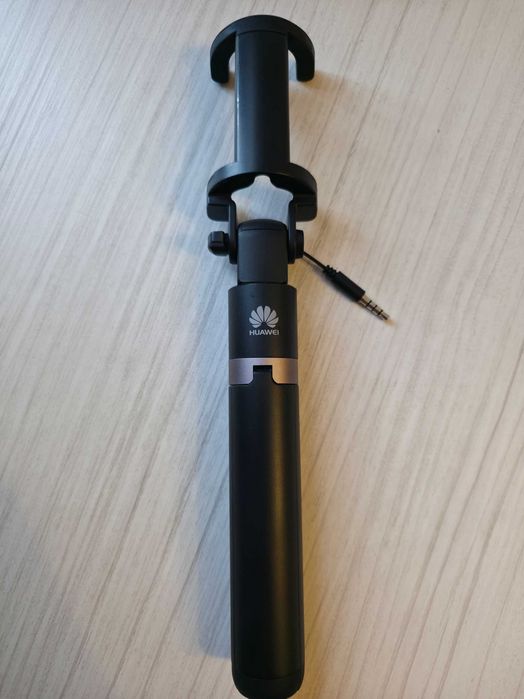 Selfie stick Huawei cu trepied si mufa Jack
