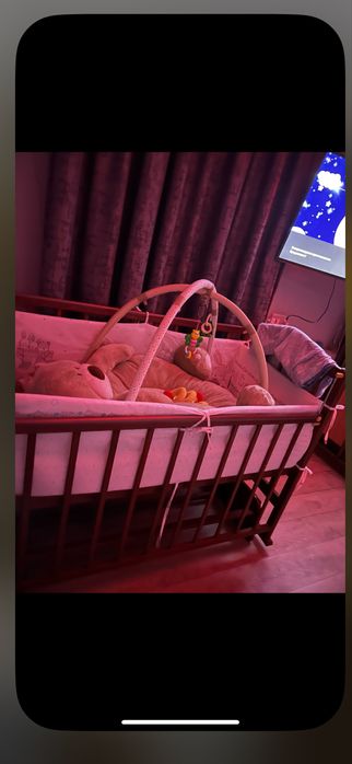 Продам манеж в хорошем состоянии