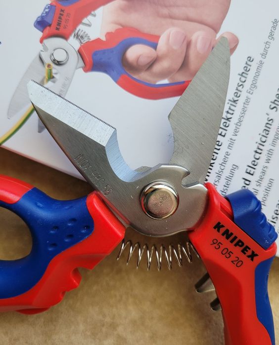 Foarfeca Unghiulara Knipex