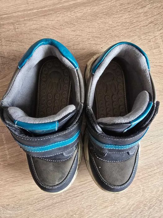 Ботинки детские  30р